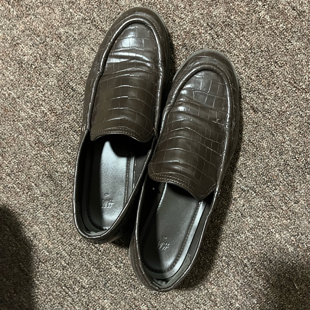 H&M Dark Brown Croc-Embossed Loafers